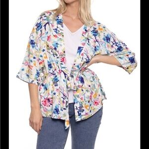 Tropical floral kimono style top